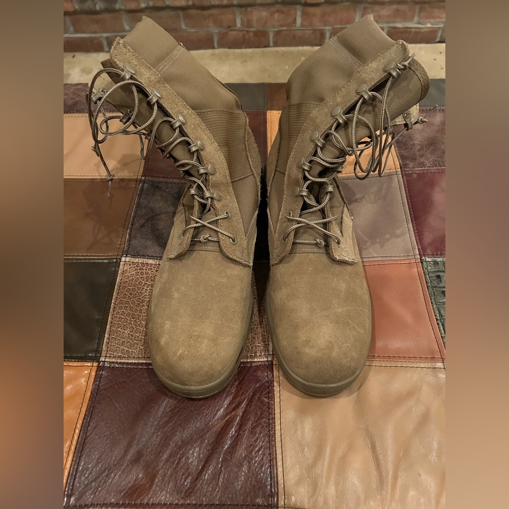 McRae Hot Weather Combat Boots Army/Air Force (11.5R or 11.5M)